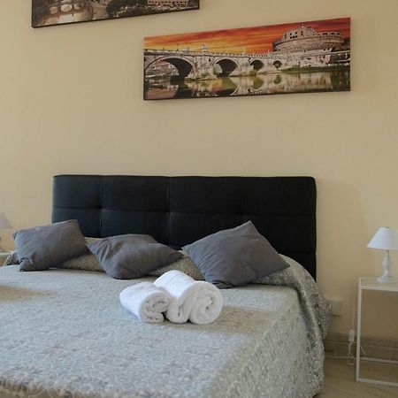 Tritone Apartment روما المظهر الخارجي الصورة
